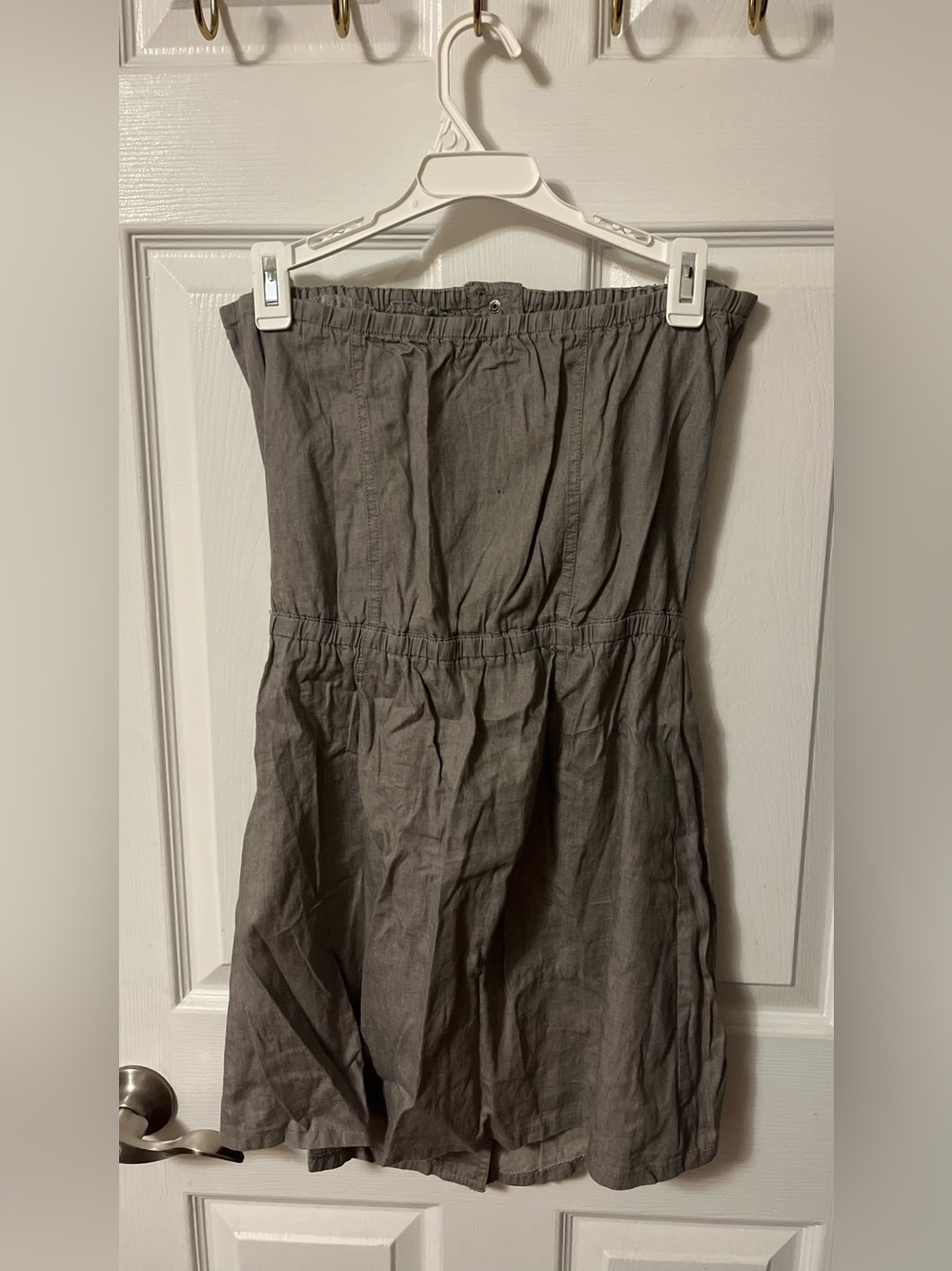 Max Rave Gray Strapless Button-Front Dress - Picture 4 of 5